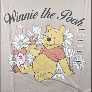 Disney Winnie the Pooh & Piglet Women's Size Large Beige Graphic T-Shirt NWT